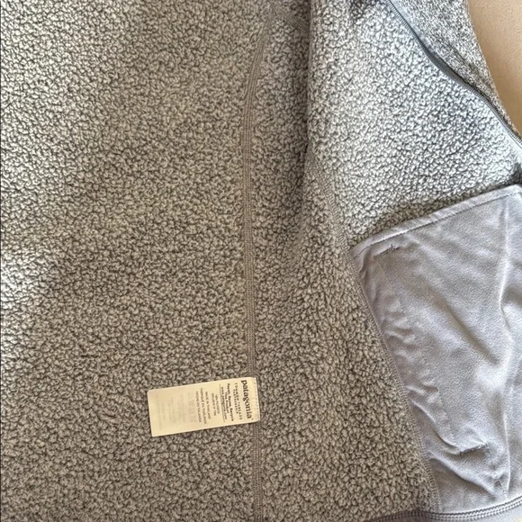 Patagonia Gray Utility Jacket with Textured Fleece - Picture 4 of 4